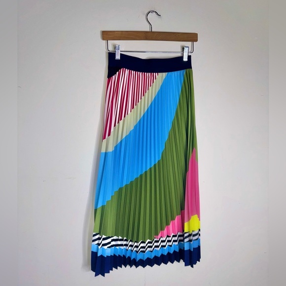 Le Superbe interrupted pattern pleated skirt in interrupted pattern - Picture 3 of 10